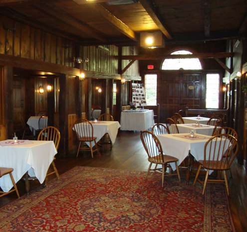 Publick House Historic Inn And Country Motor Lodge Sturbridge Restoran gambar
